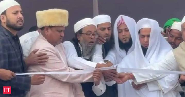 Suspended MLA starts work on ‘Babri