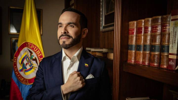 Abelardo De la Espriella ratifica que Miguel Uribe Londoño sí deseaba renunciar para ser su fórmula vicepresidencial