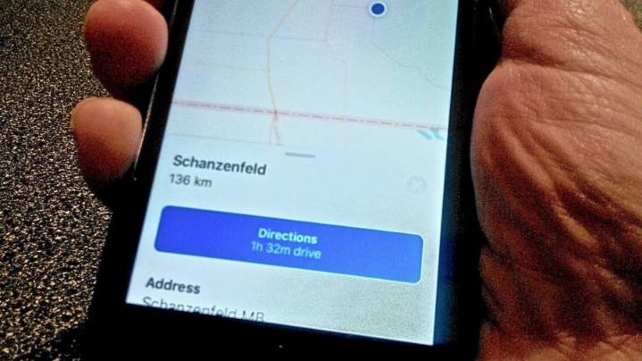 Apple Introduces New Siri Voice with Mennonite Accent