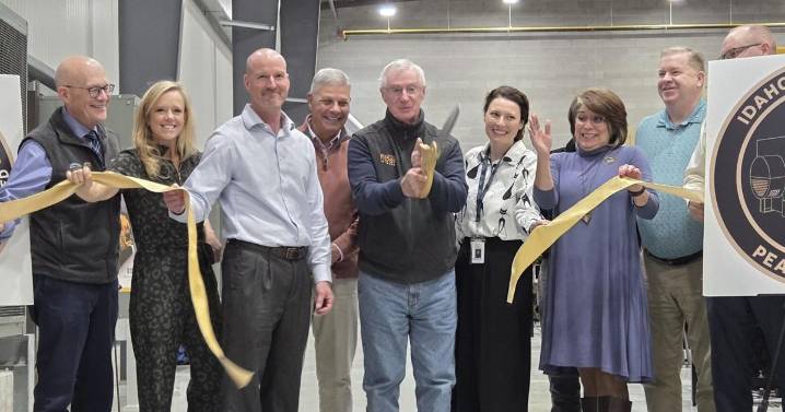 Officials unveil new peaking plant for needed electricity