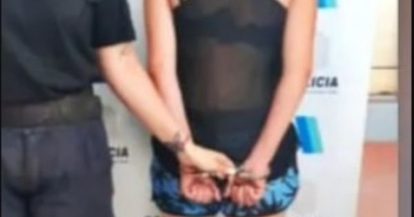 Cayó una salteña por intentar meter droga a una comisaría de la manera más insólita
