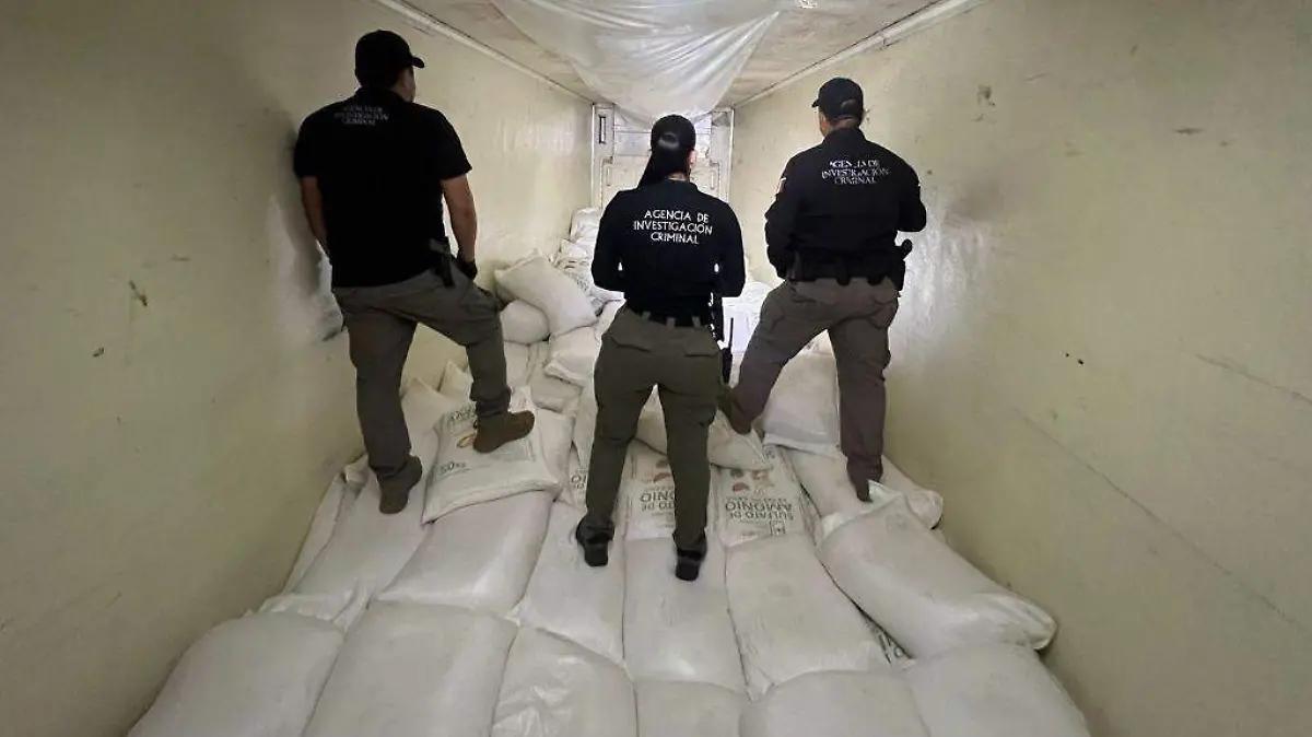 Aseguran 320 kilogramos de metanfetaminas en Los Mochis, Sinaloa