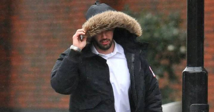 Thug's 'excessive self defence' left victim permanently blind