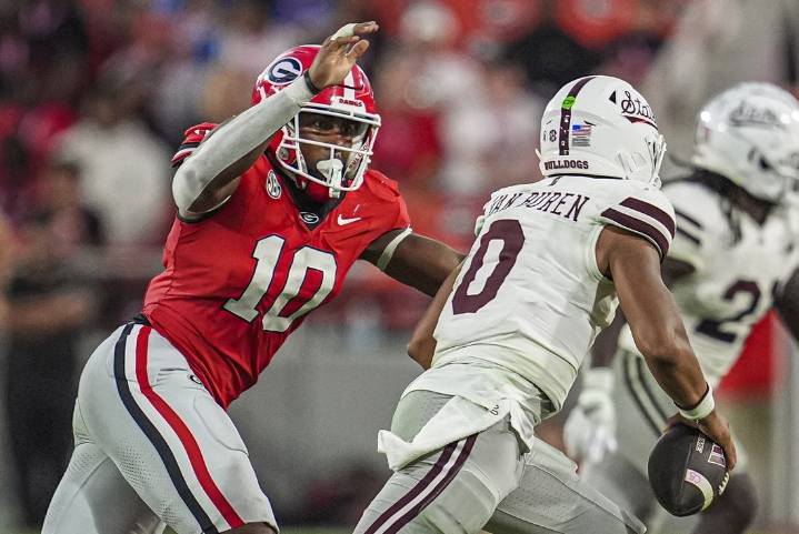 Deadspin | Reports: Georgia seeking $390K from DE Damon Wilson in transfer damages