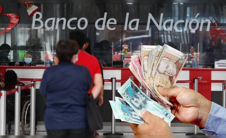 Gratificación de diciembre 2025: quién la recibe, cómo se calcula y qué pasa con los trabajadores permanentes y de medio tiempo, según expertos