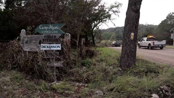 Texas camp to reopen after flood that killed 27 children