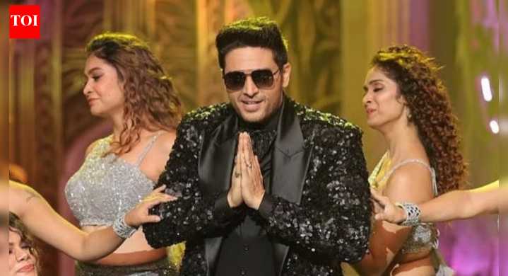 Bigg Boss 19 Winner: Gaurav Khanna lifts the grand trophy; takes home Rs 50 lakh cash prize and car