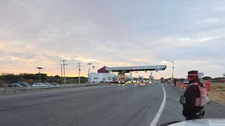 México: campesinos reinician bloqueos carreteros en Zacatecas contra Ley de Aguas