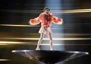 Un ganador de Eurovisión devuelve el trofeo por el apoyo a Israel de la UER: «No debe estar en mi estantería»