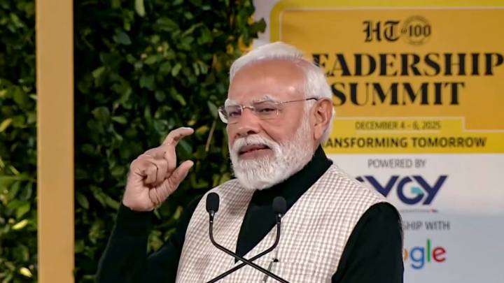 ‘Hindu rate of growth’ term maligned entire civilisation, says PM Modi