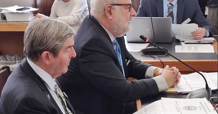 GOP-led study: Consolidating SAUs from 107-to-12 would save money, be more accountable