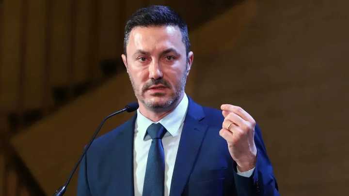 Petri presentó su renuncia formal como ministro de Defensa: "Misión cumplida"