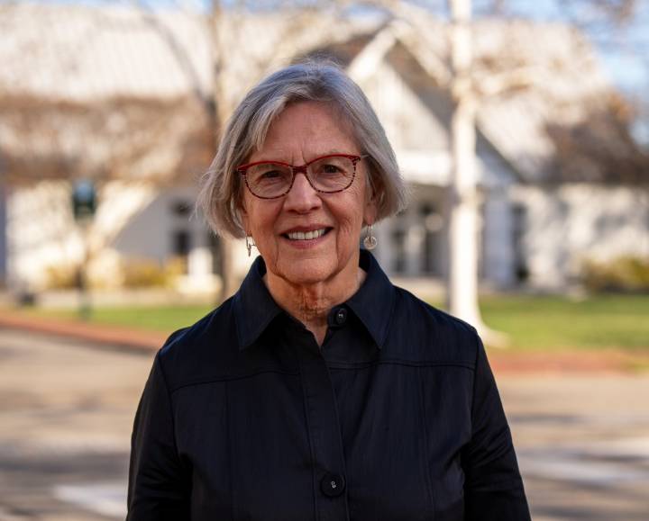 Williamsburg to honor former mayor with annual Mace Bearer’s Award