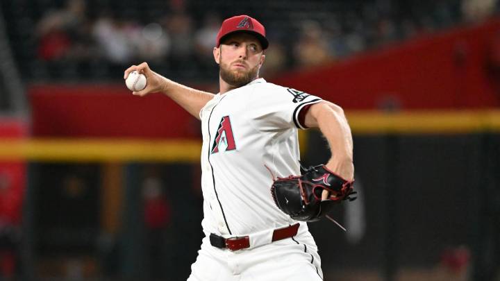 Reports: Merrill Kelly, Diamondbacks agree to 2