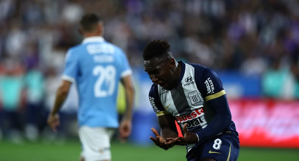 El doblete de Eryc Castillo para poner adelante Alianza Lima 2