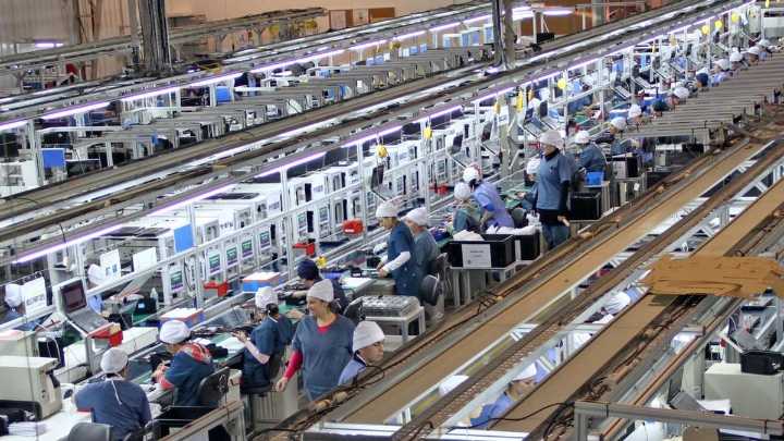 Reforma laboral: las asignaciones familiares podrían modificarse según un informe