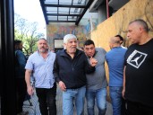 Jaqueado por las deudas, Moyano toma una decisión desesperada: poner en venta el sanatorio Antártida