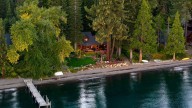 10 Cozy Lake Tahoe Airbnbs for a Quintessential Mountain Experience