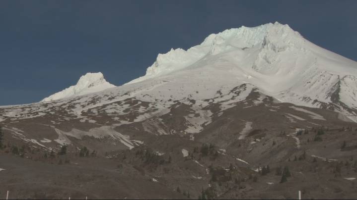 Warm weather delays start to Oregon's ski season by nearly a month