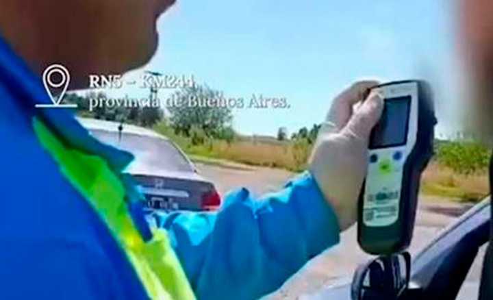 Deberá pagar $1.700.000 por manejar alcoholizado