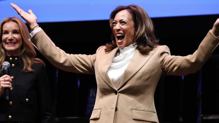 Kamala Harris set to come to Columbia in 2026 for book tour