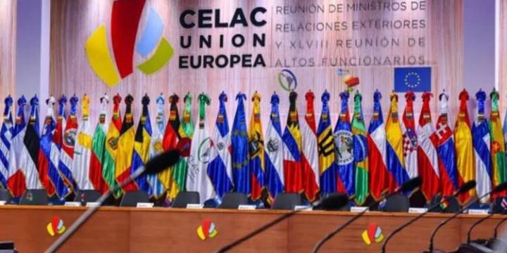 Cumbre UE-Celac, oasis en el desierto, afirman en España