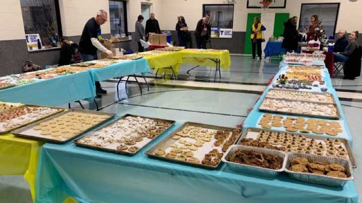 Toledo Helps Ukraine holds fourth annual 'Cookie Walk' fundraiser