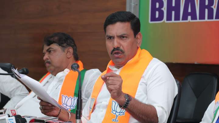 Factional rift widens in Karnataka BJP as rebels camp in Delhi seeking BY Vijayendra’s ousting
