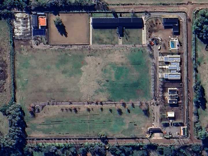 Corrupción en la AFA: en casi tres años, la chacra de adjudicada a Tapia y Toviggino paso de un terreno vacío a una mega construcción de lujo