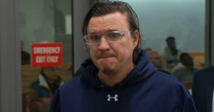 Cincinnati ICE agent arrested on domestic violence charges, accused of choking woman