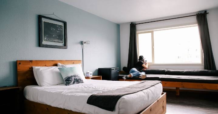 New Study Finds Inadequate Sleep Tied to Shorter Lifespans