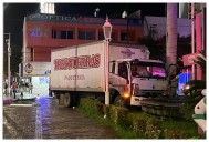 Ejecutan a balazos a chofer de paquetería Tresguerras frente al Ayuntamiento de Culiacán