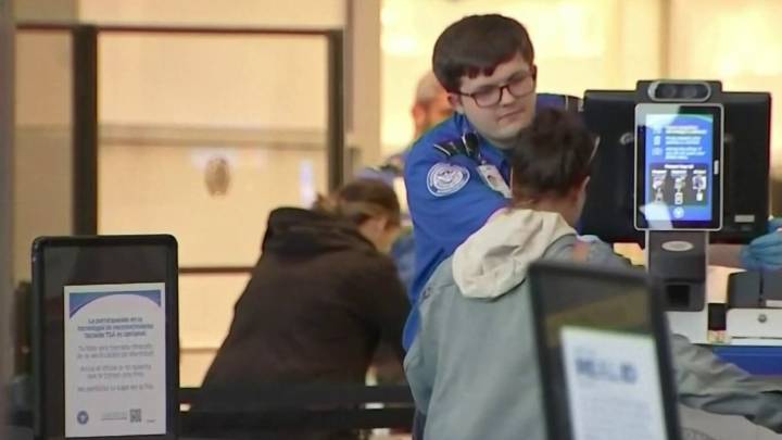 Video: Prohibición migratoria para treinta países sugiere gobierno