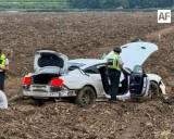 Paramédicos de Cruz Roja Tecomán atendieron volcadura en la carretera a Pascuales