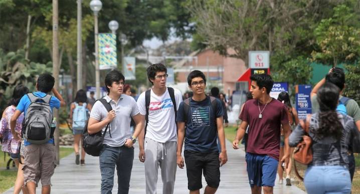 Acreditación universitaria gana terreno entre empleadores y eleva exigencias de calidad formativa