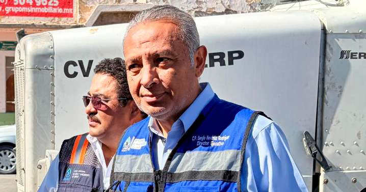 Se despide Sergio Nevárez de empleados de JMAS Juárez