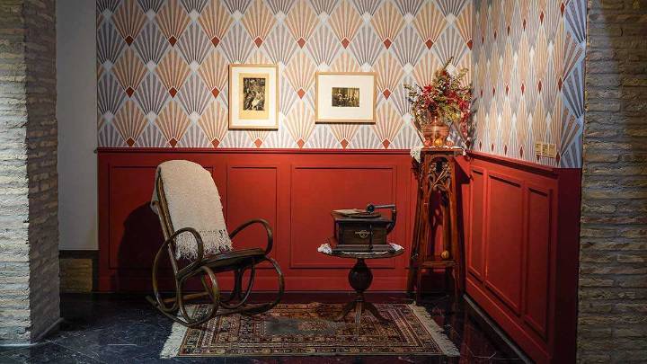 De fotografías con Dalí a cartas con Buñuel: el universo más íntimo de Lorca se abre en Zaragoza