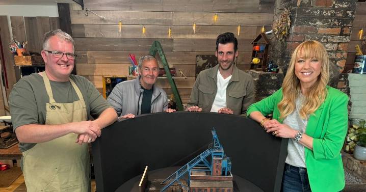 Who is BBC Marvellous Miniature Workshop expert Lee Robinson?