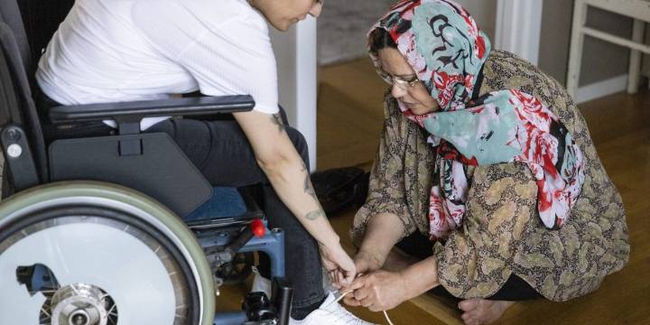 ‘I don’t know how people are going to live’: ACA enrollees brace for massive premium hikes as subsidies expire