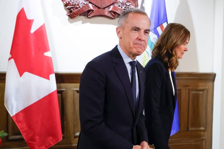 Ottawa’s net-zero advisory co-chair resigns, citing disappointment with climate priorites