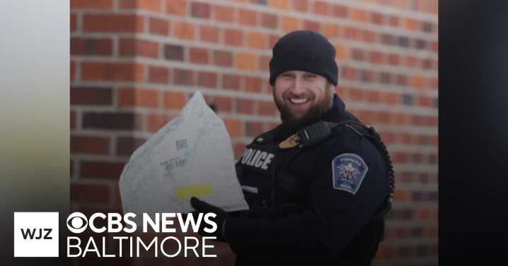 Police in Indiana deliver dozens of Amazon packages after driver was arrested