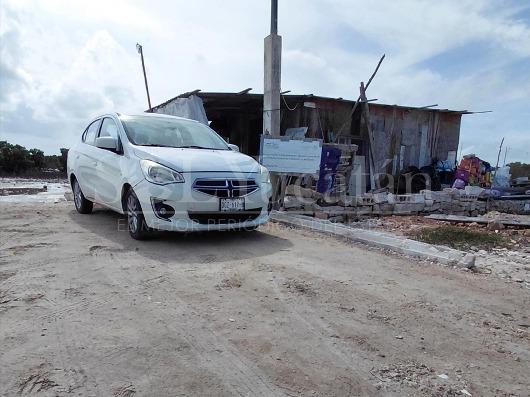 Chelem: invaden manglar pese a clausura de Profepa