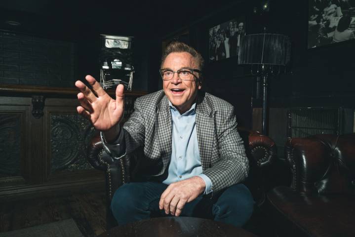 Actor from ‘Roseanne,’ ‘Austin Powers’ to perform in Saginaw on ‘Crazy X