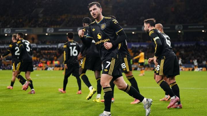 Ruben Amorim praises Man United 'leader' Mason Mount after standout display