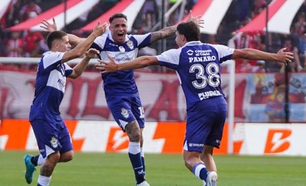 VIDEO. Habilitado: tras la revisión en el VAR, Panaro puso en ventaja al Lobo