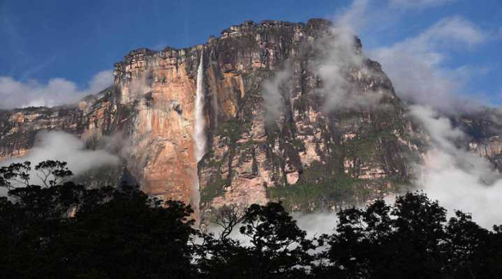 Salto Ángel reconocido por Condé Nast Traveler entre los 71 destinos más bellos del mundo