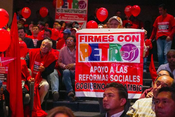 Rebeldía liberal lanza su sector político en Bogotá y anuncia respaldo a Roy Barreras