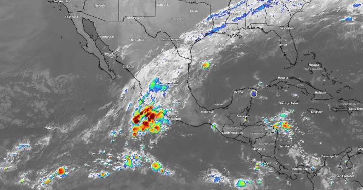 Frente frío 18 desata un fin de semana caótico: lluvias, nieve y contrastes térmicos en gran parte de México