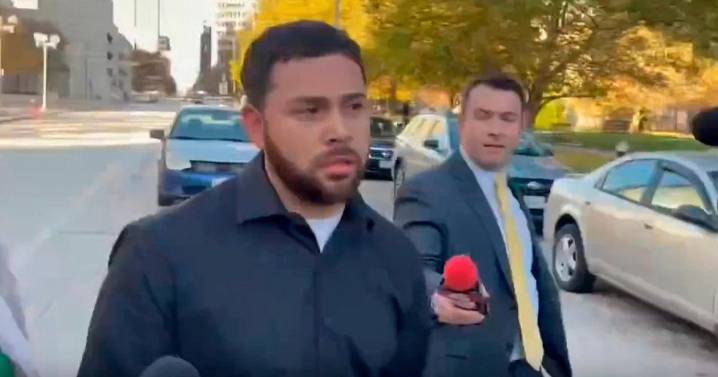 Former Missouri police officer pleads guilty to searching women's phones for nude photos during traffic stops