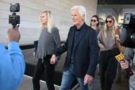 Médico que proveyó ketamina a Matthew Perry es condenado a 30 meses de cárcel; esto dice la familia del actor